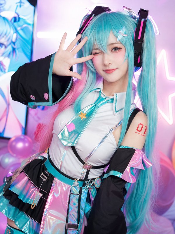黄色仓库动漫cosplay视频